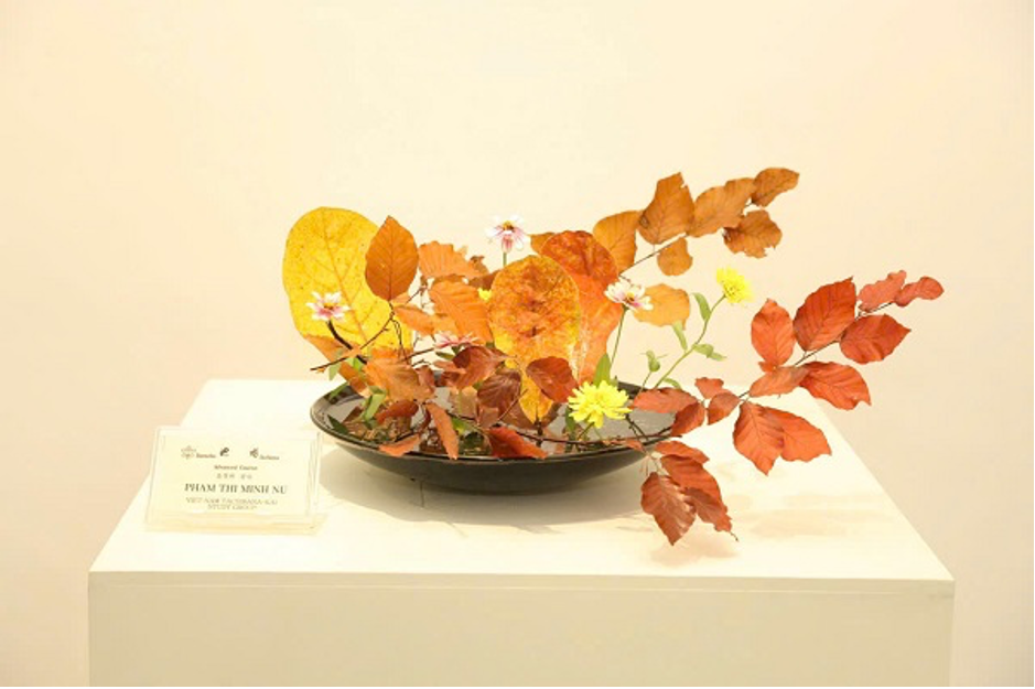 cam-hoa-nghe-thuat-ikebana-10-1726376940.png