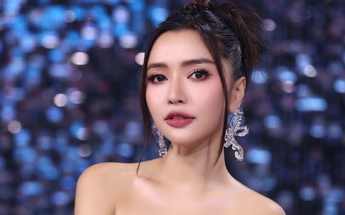 song-23-bich-phuong-1-1697254745739512780924-55-0-524-750-crop-1697254752373198937356-11-73-430-743-crop-16972547605612053866843-1747743287.jpg