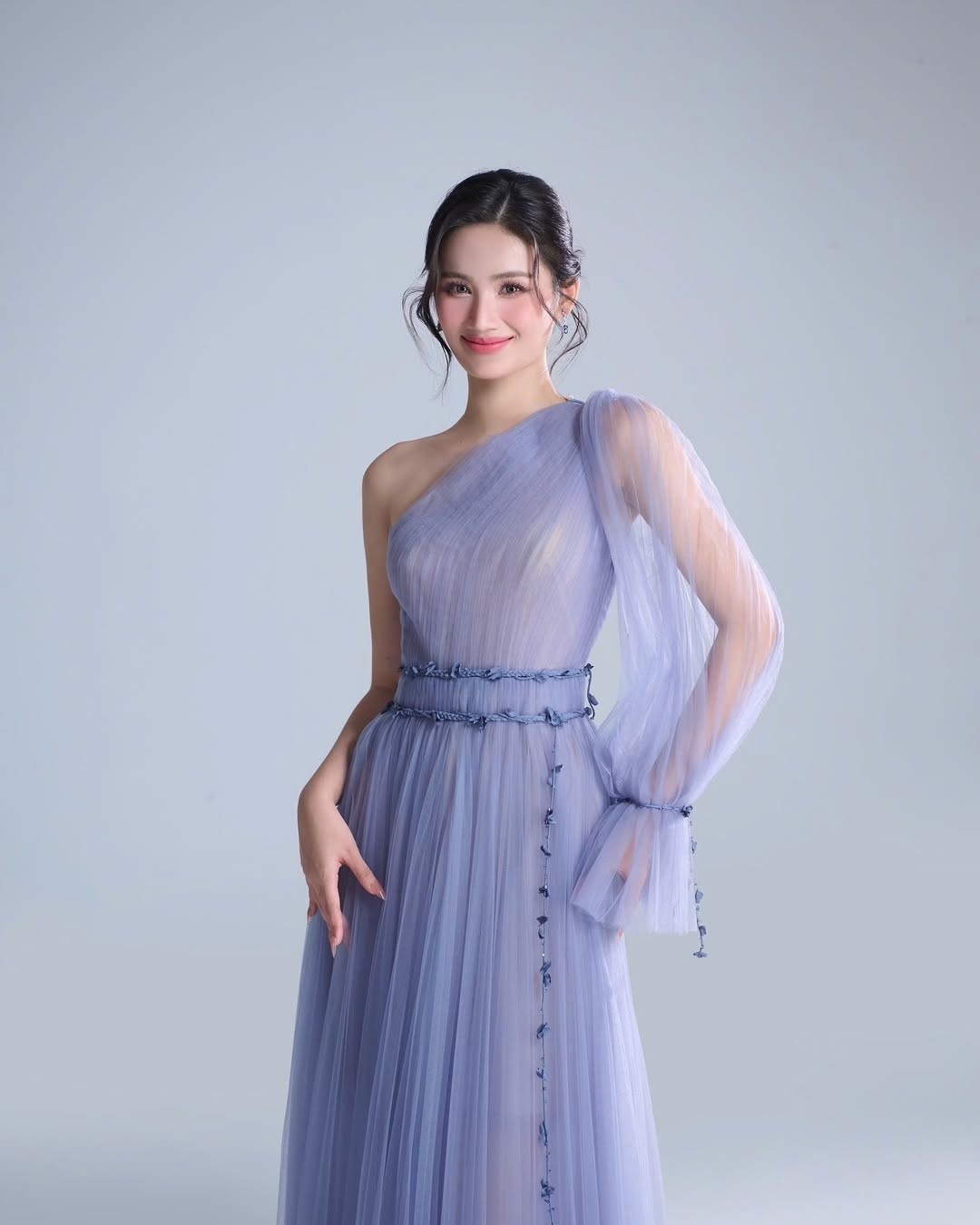 hoa-hau-y-nhi-miss-world11-1747799728675-1747918843.jpg