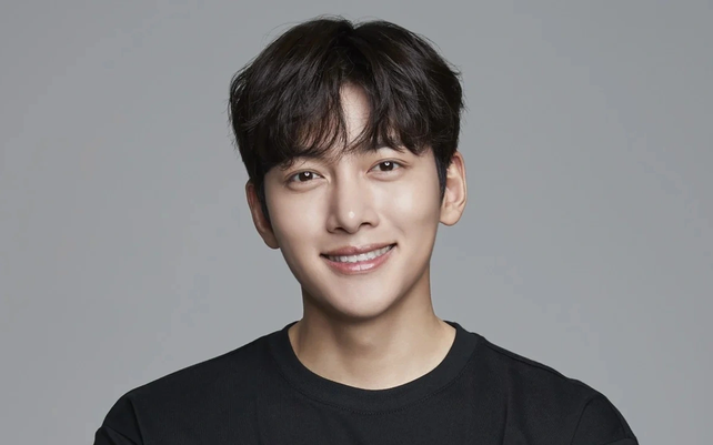 ji-chang-wook-den-viet-nam-1750061504759367951616-0-0-675-1080-crop-1750061544819711096667-1750079258.png
