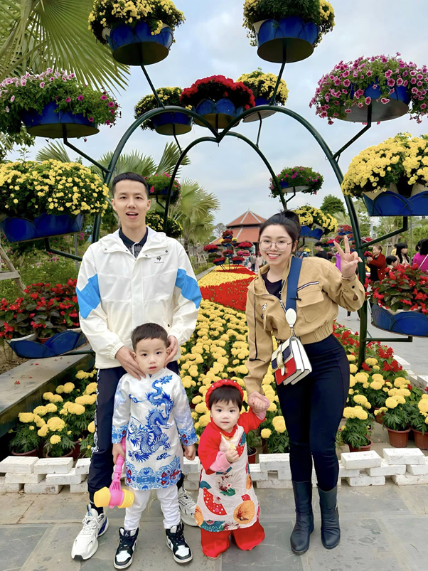 phung-thu-huong-2-1752736086.png