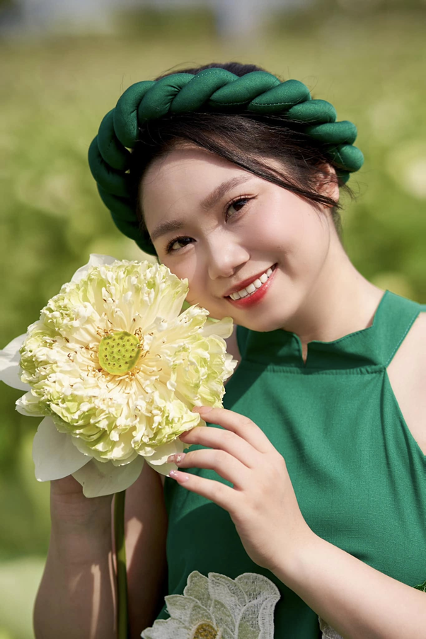 phung-thu-huong-5-1752736086.png