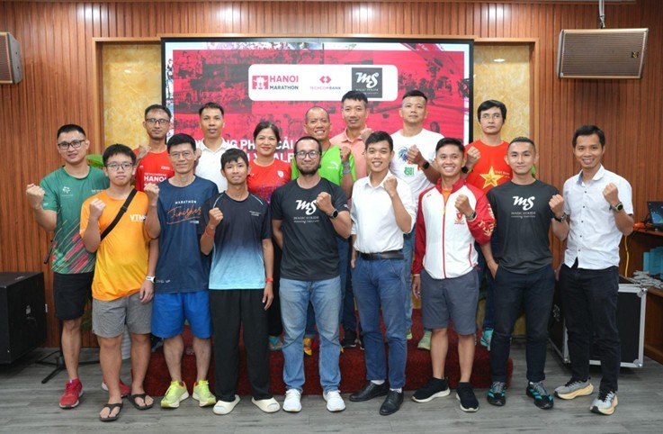 giai-marathon-quoc-te-ha-noi-techcombank-2-1754828276.jpg