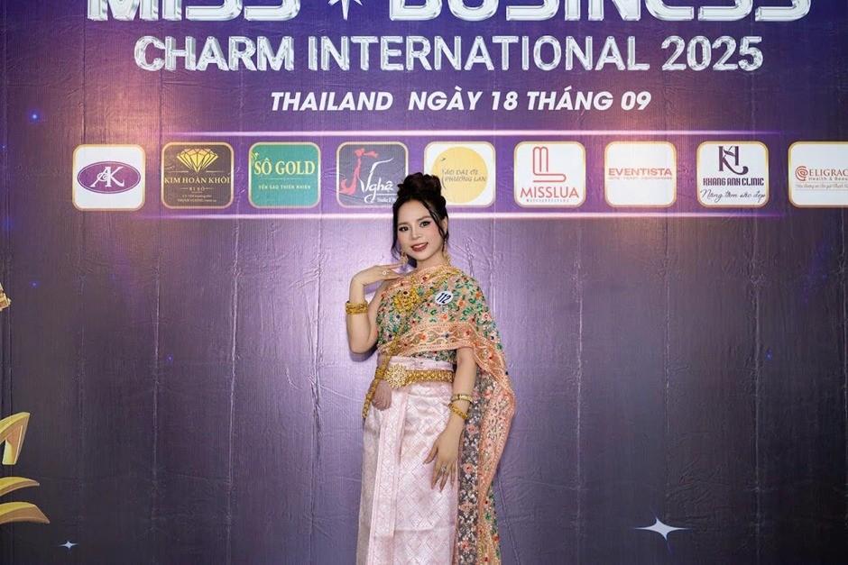 le-thi-huong-hue-4-1758938414.jpg