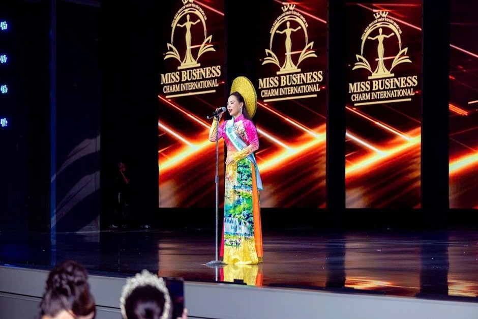 le-thi-huong-hue-6-1758938414.jpg