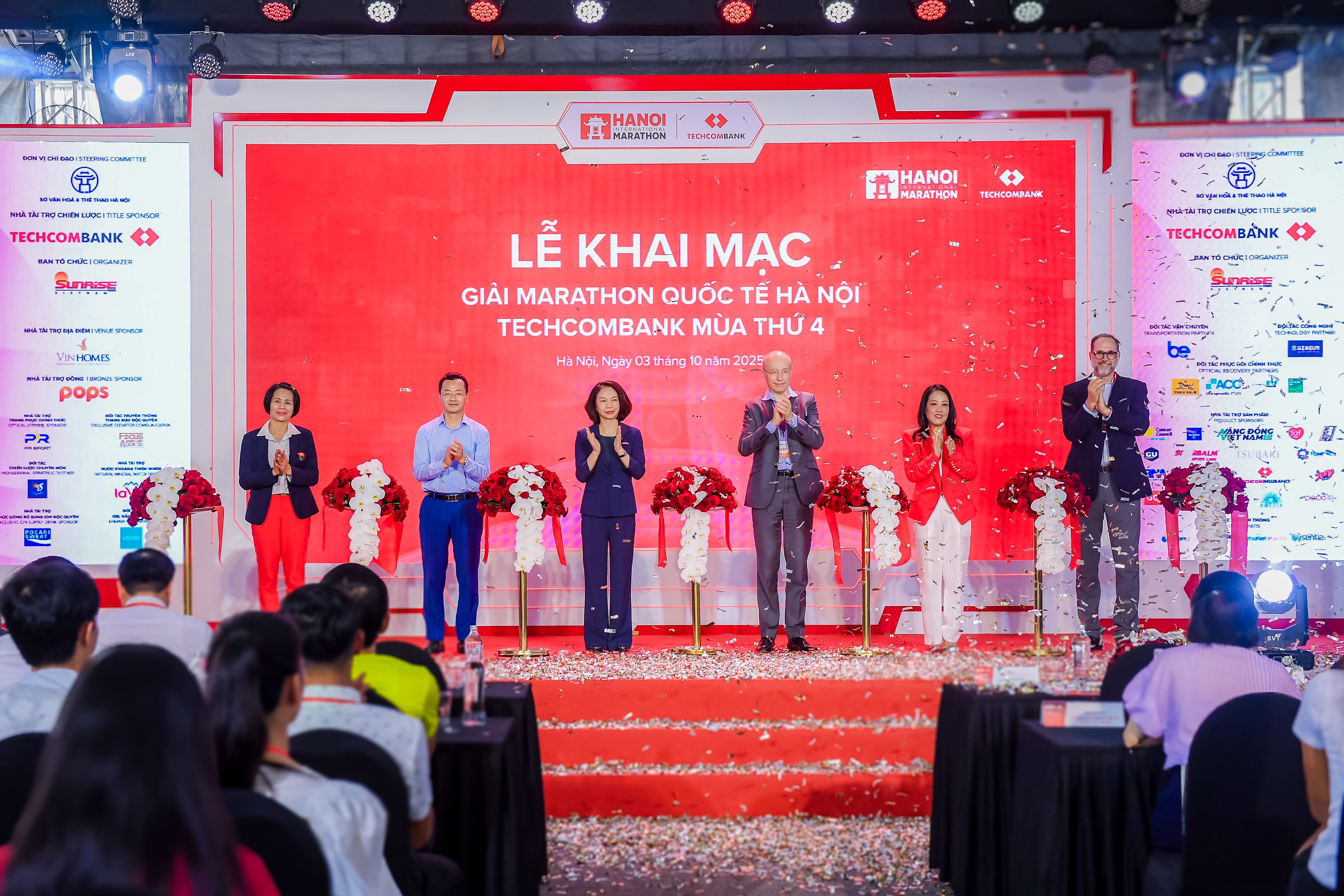 hanh-aopsnh-hap-bao-va-khai-maoc-4-1759502327.jpg