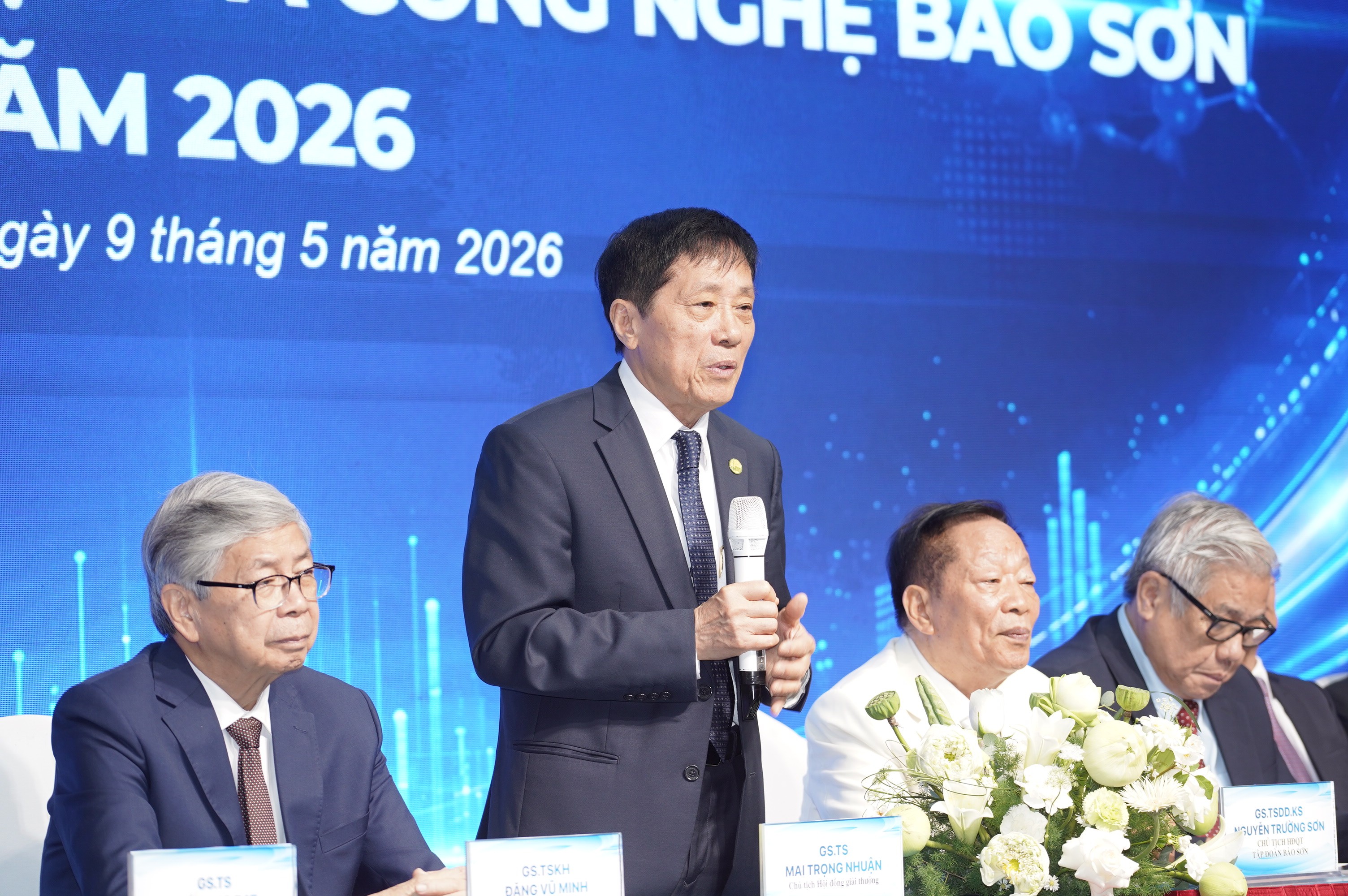 gsts-mai-trong-nhuan-chu-tich-hdgt-1778320499.JPG