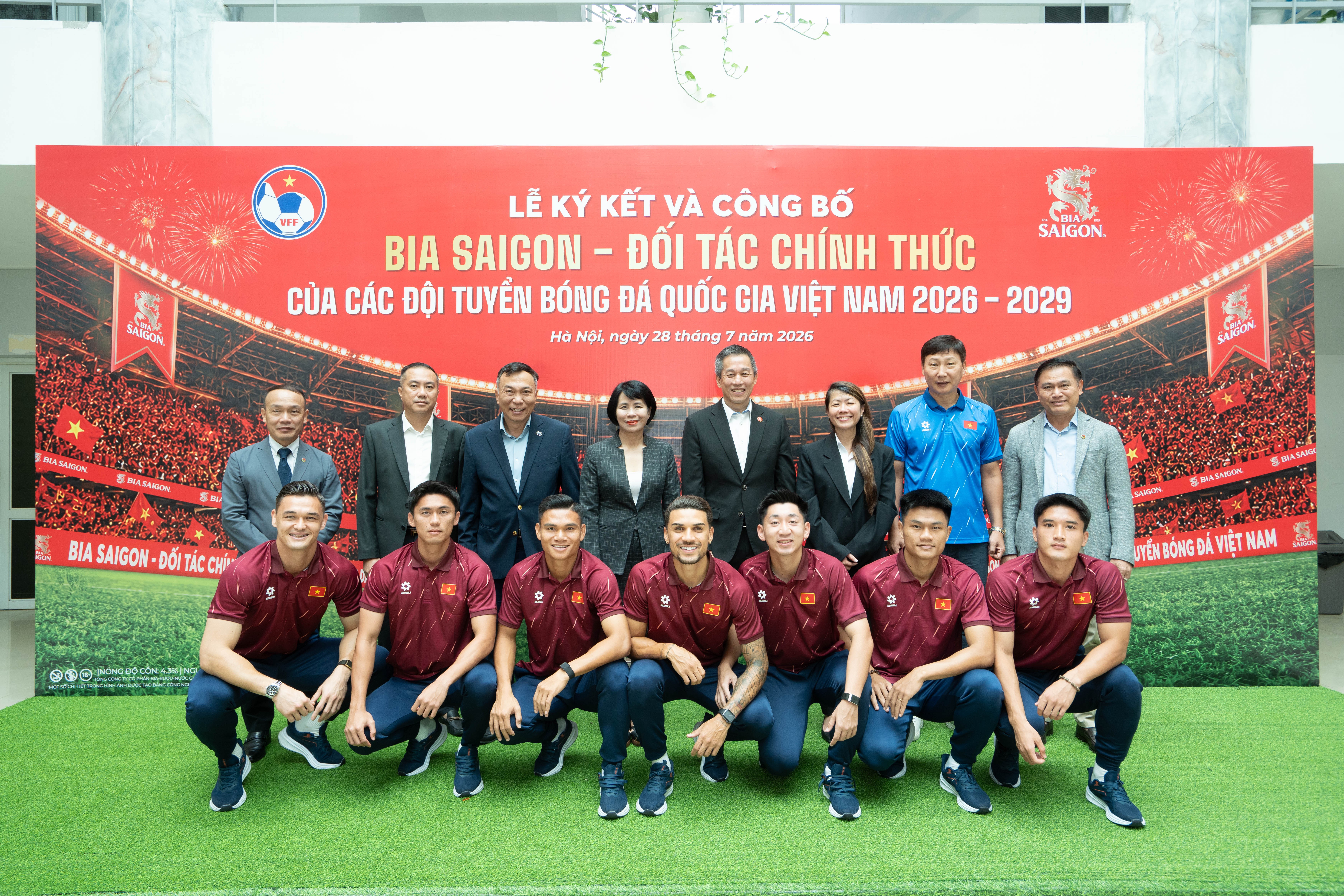 bia-saigon-se-tiep-tuc-dong-hanh-cung-cac-doi-tuyen-bong-da-quoc-gia-tai-nhieu-giai-dau-trong-nuoc-va-quoc-te-1785290390.jpg