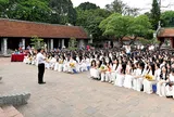 Trường THPT Lê Văn Thiêm (Hà Nội) tổ chức lễ dâng hương tại Văn Miếu - Quốc Tử Giám