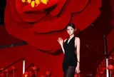 Nhã Thy rạng rỡ tại sự kiện Shiseido: Sức mạnh kiên cường từ hoa trà đỏ và triết lý làm chậm lão hóa tự nhiên