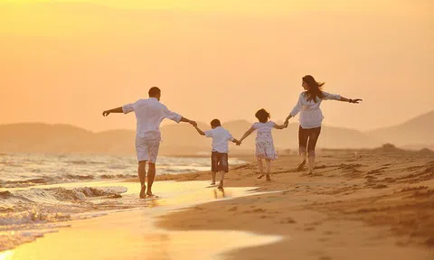 Giữ gìn hạnh phúc gia đình giữa bộn bề thời đại