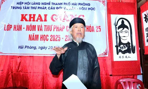 Khai giảng lớp Hán - Nôm và Thư pháp cơ bản khóa 25 tại Hải Phòng