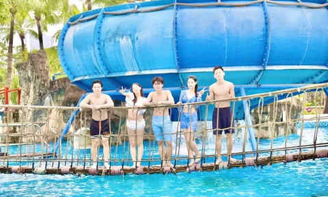 Trải nghiệm trọn vẹn mùa lễ hội tại Công viên Nước Hồ Tây