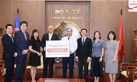 Prudential Việt Nam chung tay khắc phục hậu quả sau mưa lũ, trao gửi yêu thương đến người dân khu vực bị ảnh hưởng
