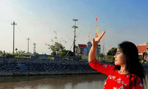 Vũ Nhài: Người phụ nữ chọn ánh sáng tâm linh để bước tiếp sau bão giông