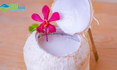 Bật mí 2 cách làm thạch dừa xiêm thơm béo và dịu ngọt tại nhà