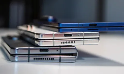 Có nên chờ Samsung Galaxy Z Fold 8 nếu đang dùng Fold đời cũ?