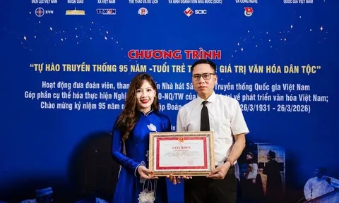 Tiến sĩ Nguyễn Văn Y: Hành trình kết nối văn hoá, giáo dục và chuyển đổi số