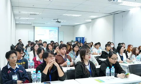 Sinh viên Viện Đào Tạo Quốc Tế FPT trải nghiệm môi trường làm việc thực tế tại tập đoàn game lớn Hàn Quốc