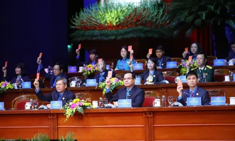 Ngày đầu Đại hội XIII Công đoàn Việt Nam: "Đổi mới - Dân chủ - Đoàn kết - Phát triển"