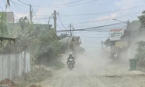 Đắk Lắk: Khốn khổ vì “bão bụi” từ đường dân sinh
