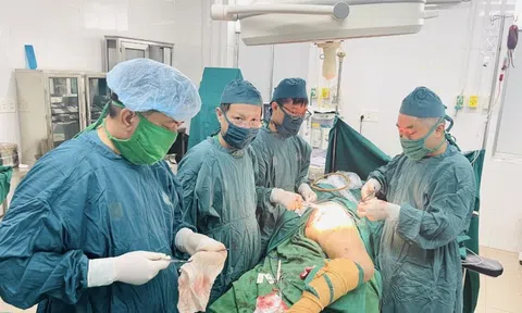 Bệnh viện Quân y 211: Phẫu thuật thay khớp háng sau 24 giờ bệnh nhân đi lại được
