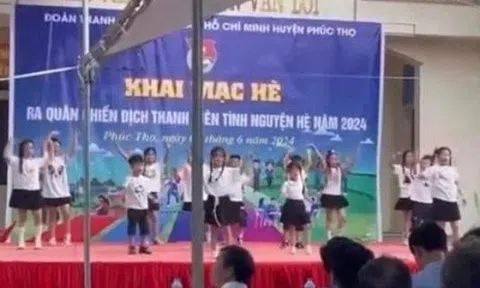 Hà Nội: Gạch vữa sập xuống sân khấu, 6 trẻ bị thương