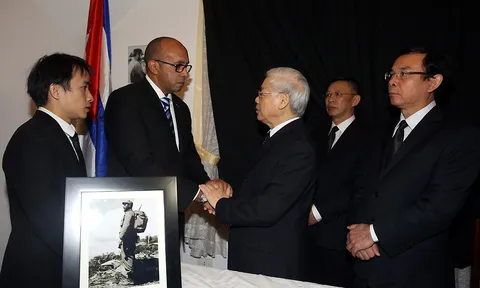Fidel Castro: Biểu tượng của lòng trung nghĩa và nhịp cầu tri kỷ xuyên đại dương