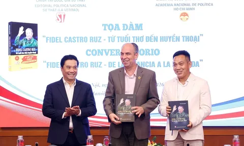 Sức hút từ cuốn sách viết về Tổng tư lệnh Fidel Castro qua góc nhìn và đánh giá của Đại sứ Cuba tại Việt Nam