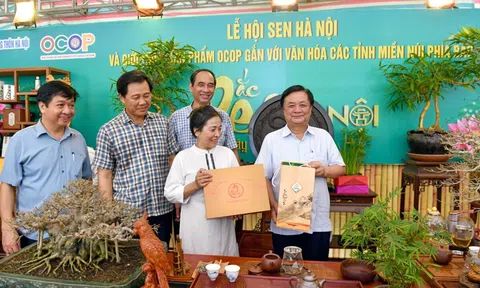 Hành trình lan tỏa Trà Việt tại Lễ hội Sen Hà Nội 2024