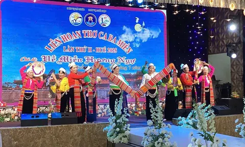 Kỳ Liên hoan Thơ Ca Ba Miền lần II tại Huế: Gắn kết thi ca – Lan tỏa đam mê