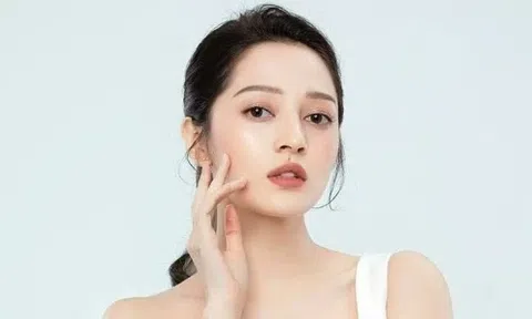 Bảo Anh trở lại showbiz sau thời gian làm mẹ: Điềm đạm, quyến rũ và đầy bản lĩnh
