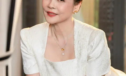 Ca sĩ Hồng Hạnh: “Tôi vui với cuộc sống độc thân, hạnh phúc bên con và âm nhạc”