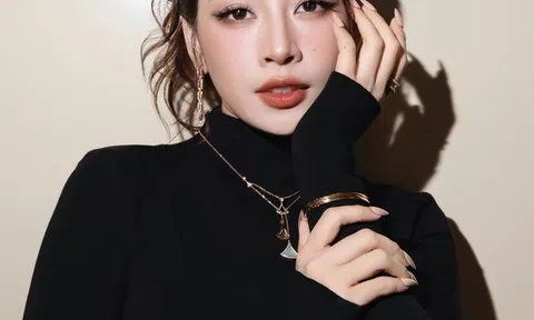 Chi Pu dạo chơi tại Beyond Time Pop-up Singapore, sẵn sàng "bùng nổ" tại Bvlgari High Jewellery Trunk Show