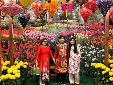 Từ nỗi đau đến sức mạnh đến câu chuyện đời đầy nhân văn của chị Cao Thủy
