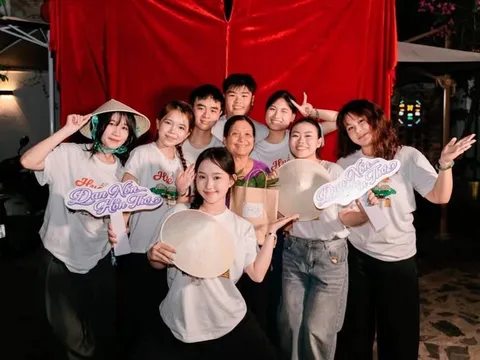 Đan Nón Hồn Thơ: Khi mỗi vành nón trở thành một câu chuyện văn hóa