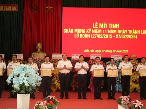 Bản lĩnh tên lửa bờ 682: Một thập kỷ xây dựng "lá chắn thép" vững chắc