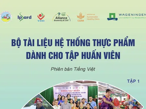 EBOOK: Bộ tài liệu Hệ thống Thực phẩm dành cho Tập huấn viên - Tập 1