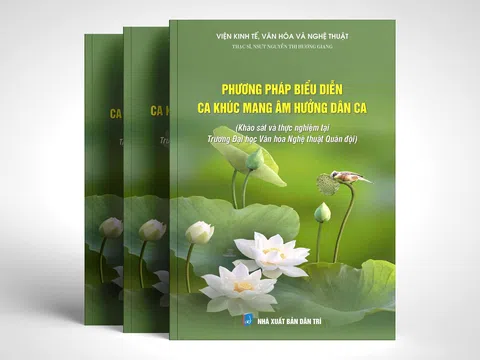 Phương pháp biểu diễn ca khúc mang âm hưởng dân ca: Cuốn sách thứ hai của NSƯT Hương Giang