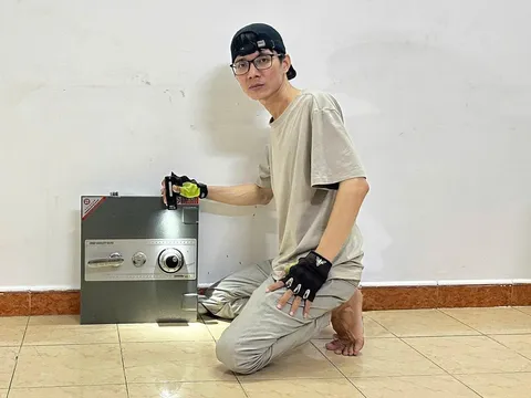 Những lưu ý khi gọi thợ sửa két sắt tới nhà